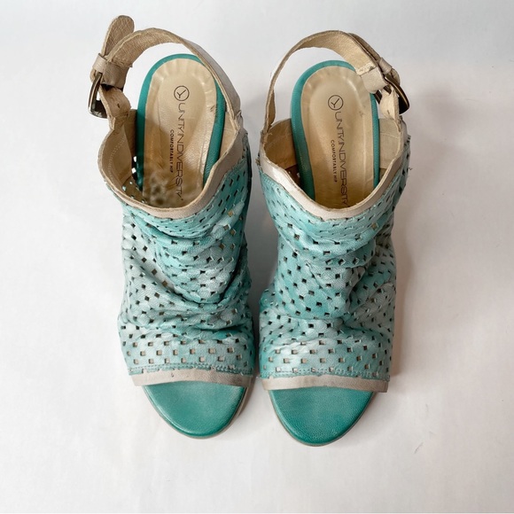 Unity in Diversity Laser Cut Leather Slouchy Sling Back Block Heel Sandal - Picture 5 of 12